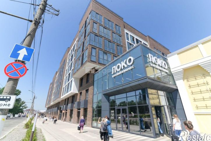 2-комн квартира проспект Строителей, 18 к1,  д. 18 к1