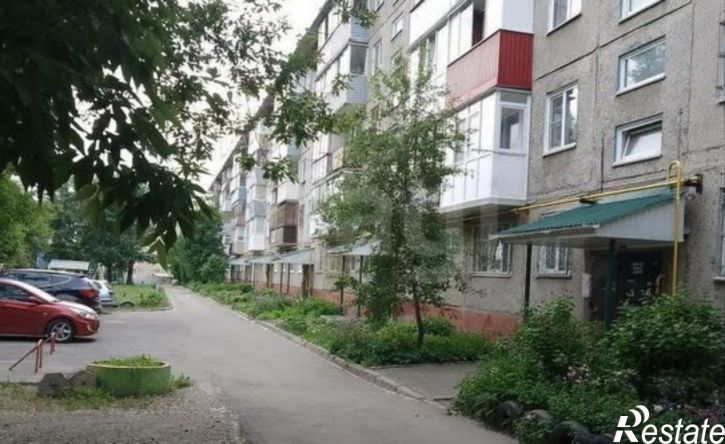 3-комн квартира улица Юрина, 291,  д. 291