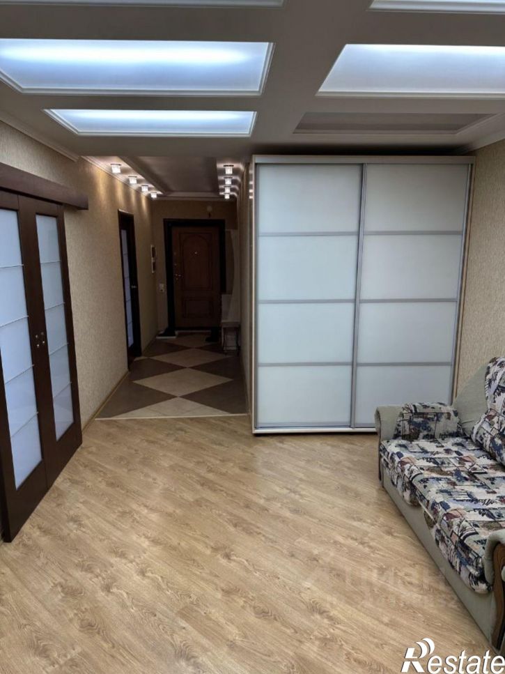 3-комн квартира ул Лазурная, 9,  д. 9