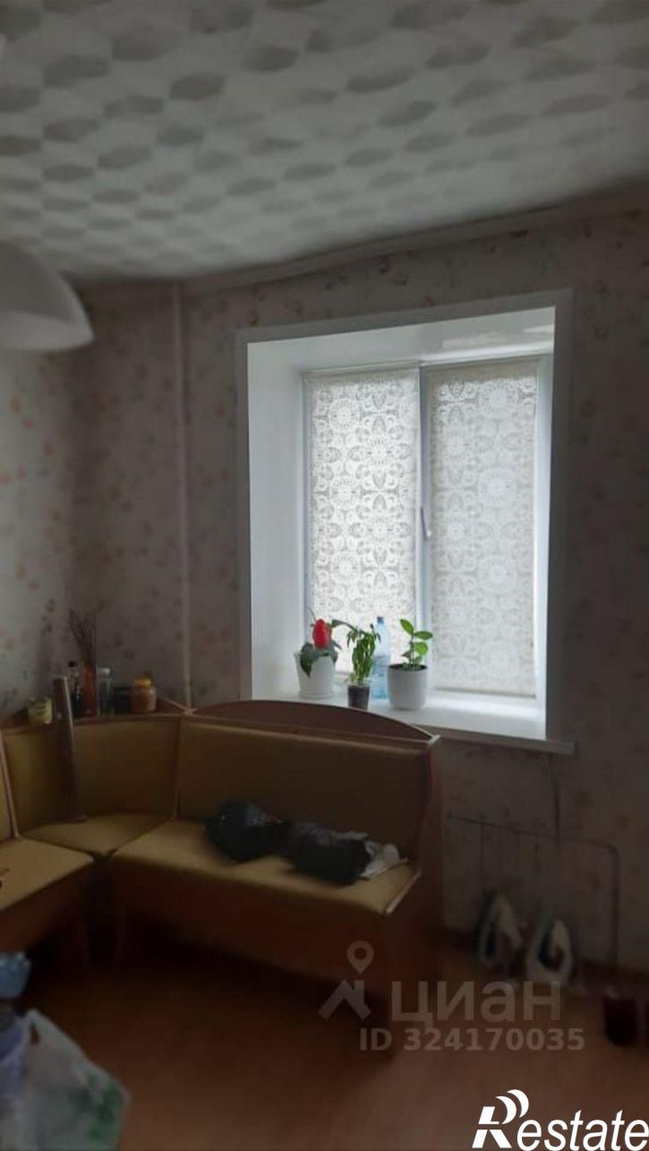 2-комн квартира ул Юрина, 190,  д. 190