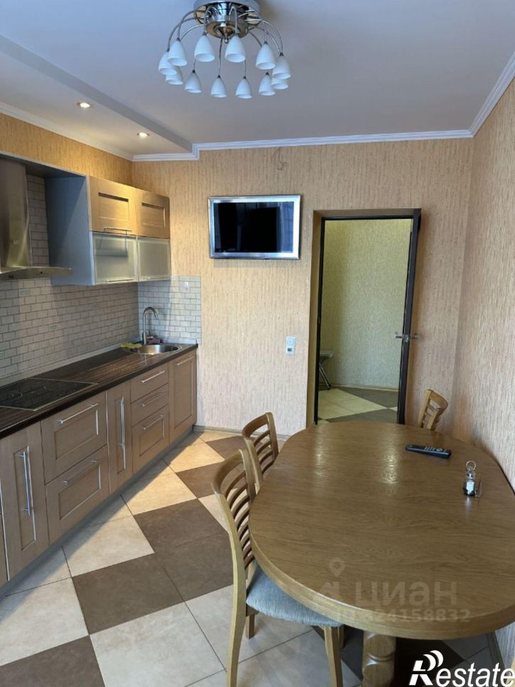 3-комн квартира ул Лазурная, 9,  д. 9