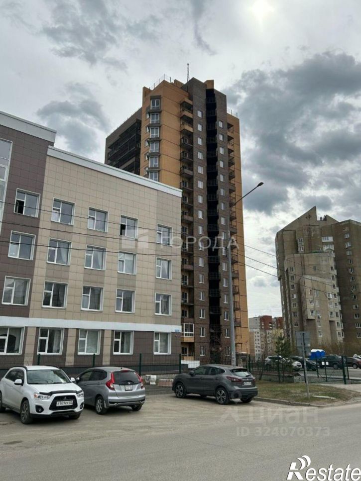 3-комн квартира ул Папанинцев, 145,  д. 145