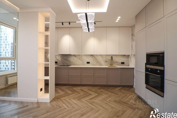 3-комн квартира пр-кт Строителей, 18 1,  д. 18 1,  к. 1