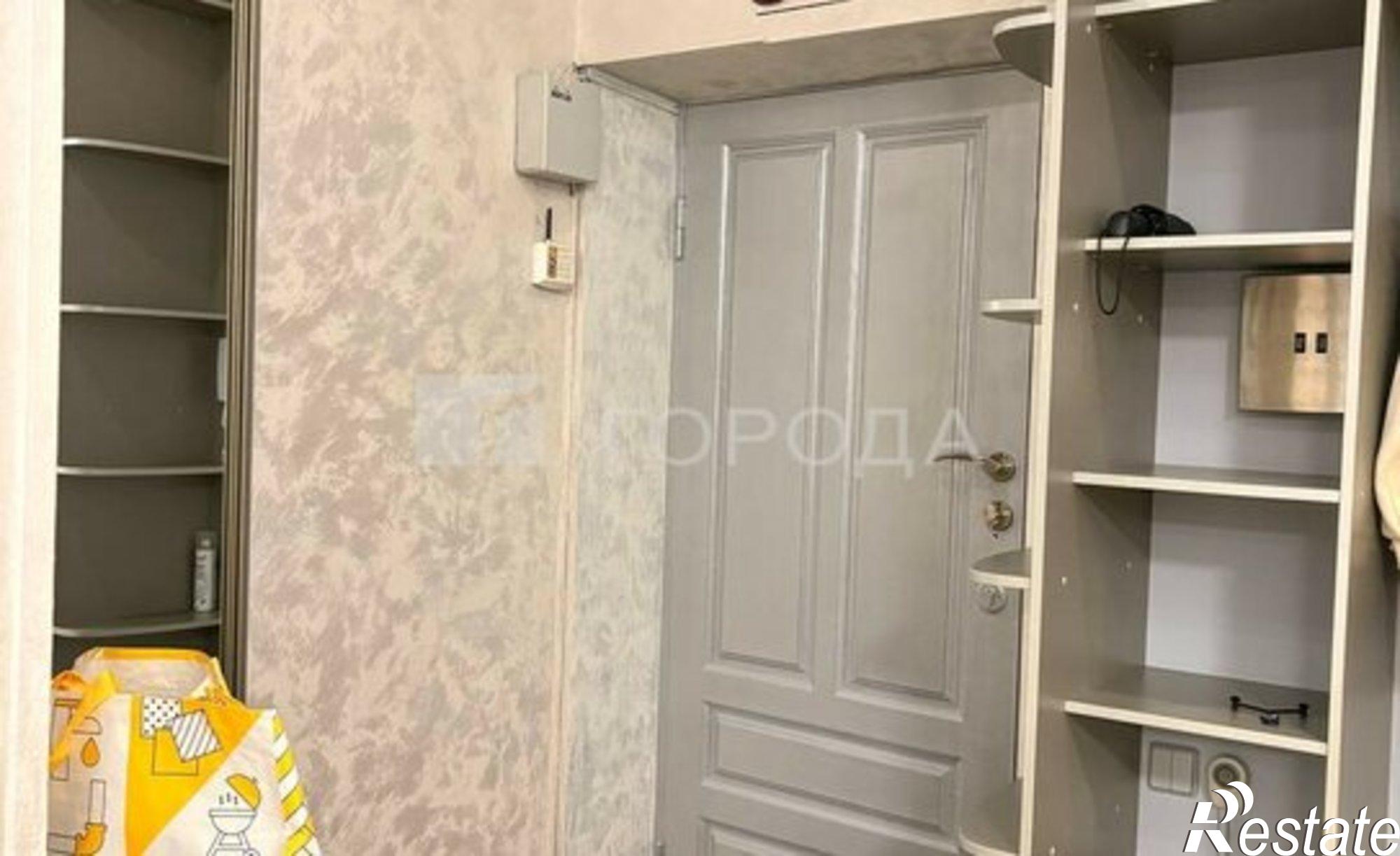 Купить квартиру за 9 990 000 рублей на проспект Калинина, 6