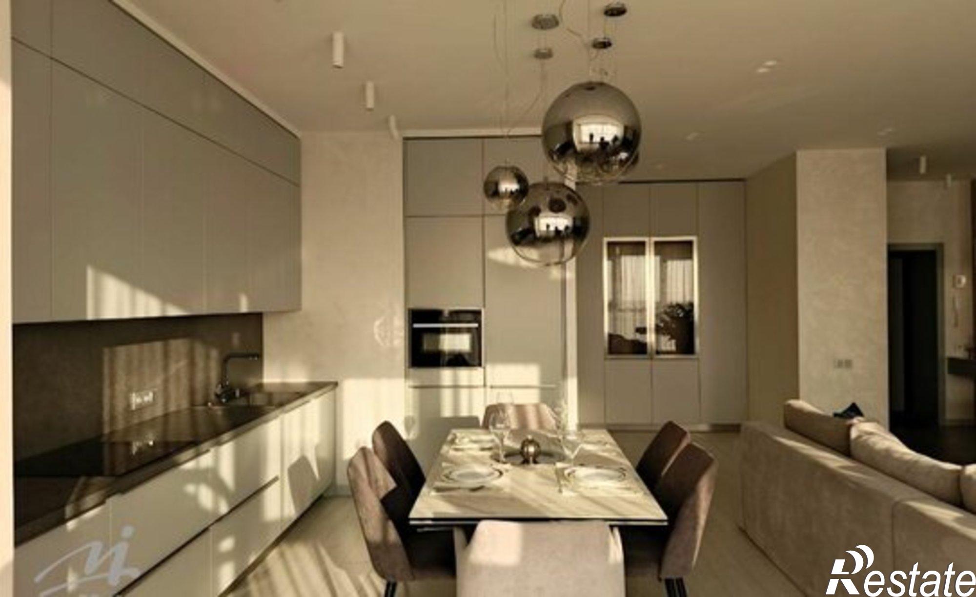 Купить квартиру за 21 000 000 рублей на ул Димитрова, 130