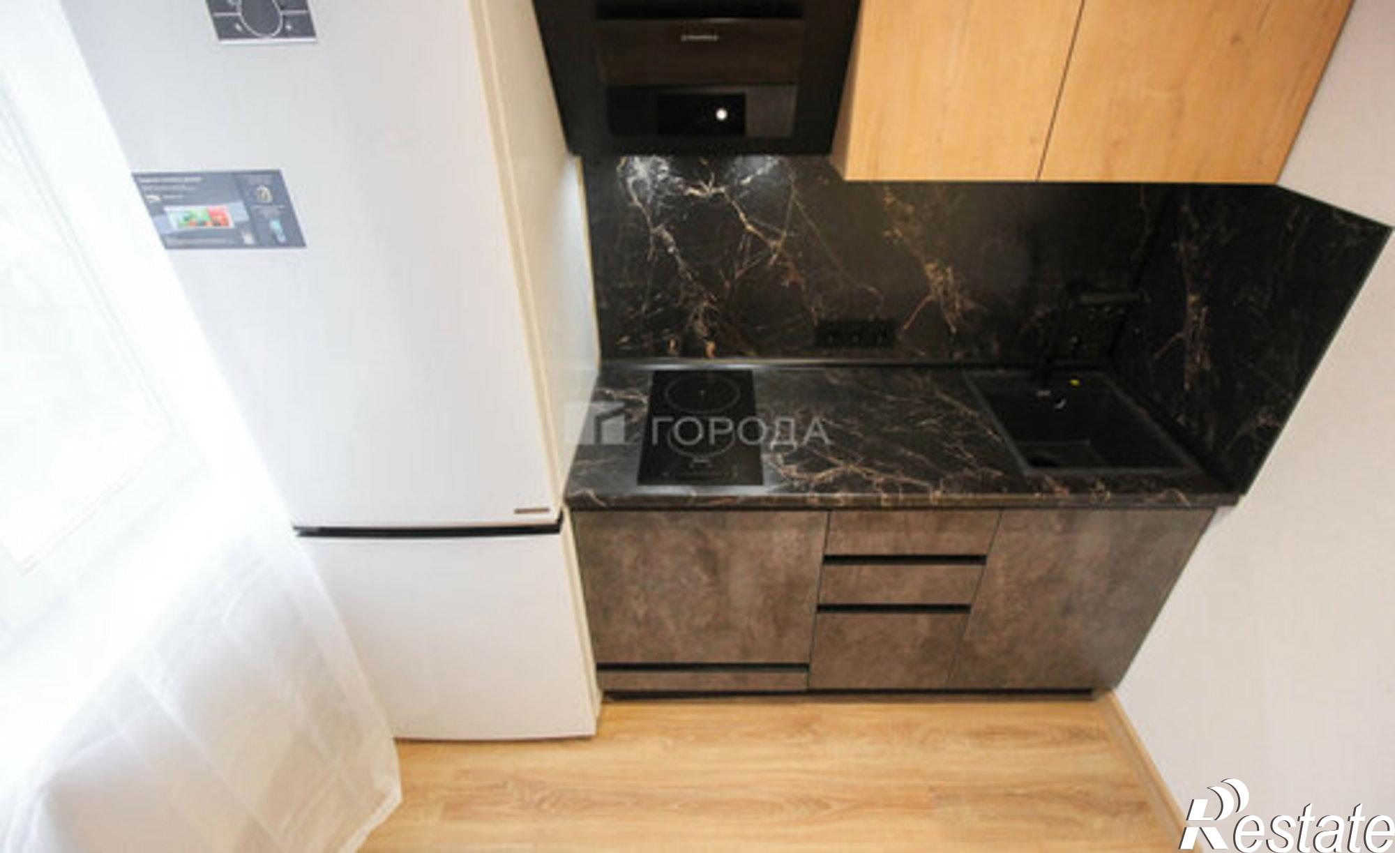 Купить квартиру за 3 790 000 рублей на ул Юрина, 206 1