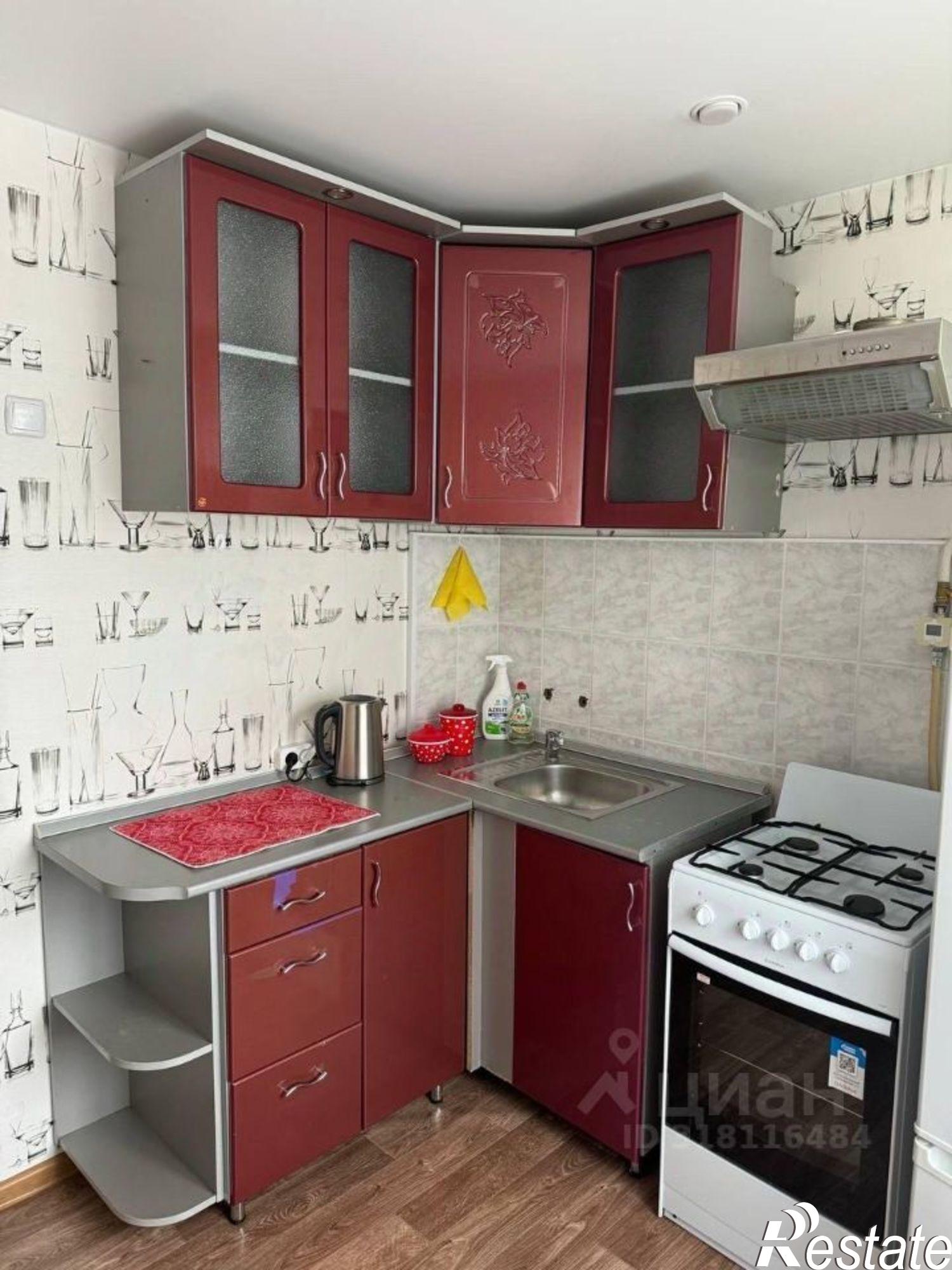 Сдать квартиру за 25 000 рублей на ул Короленко, 62