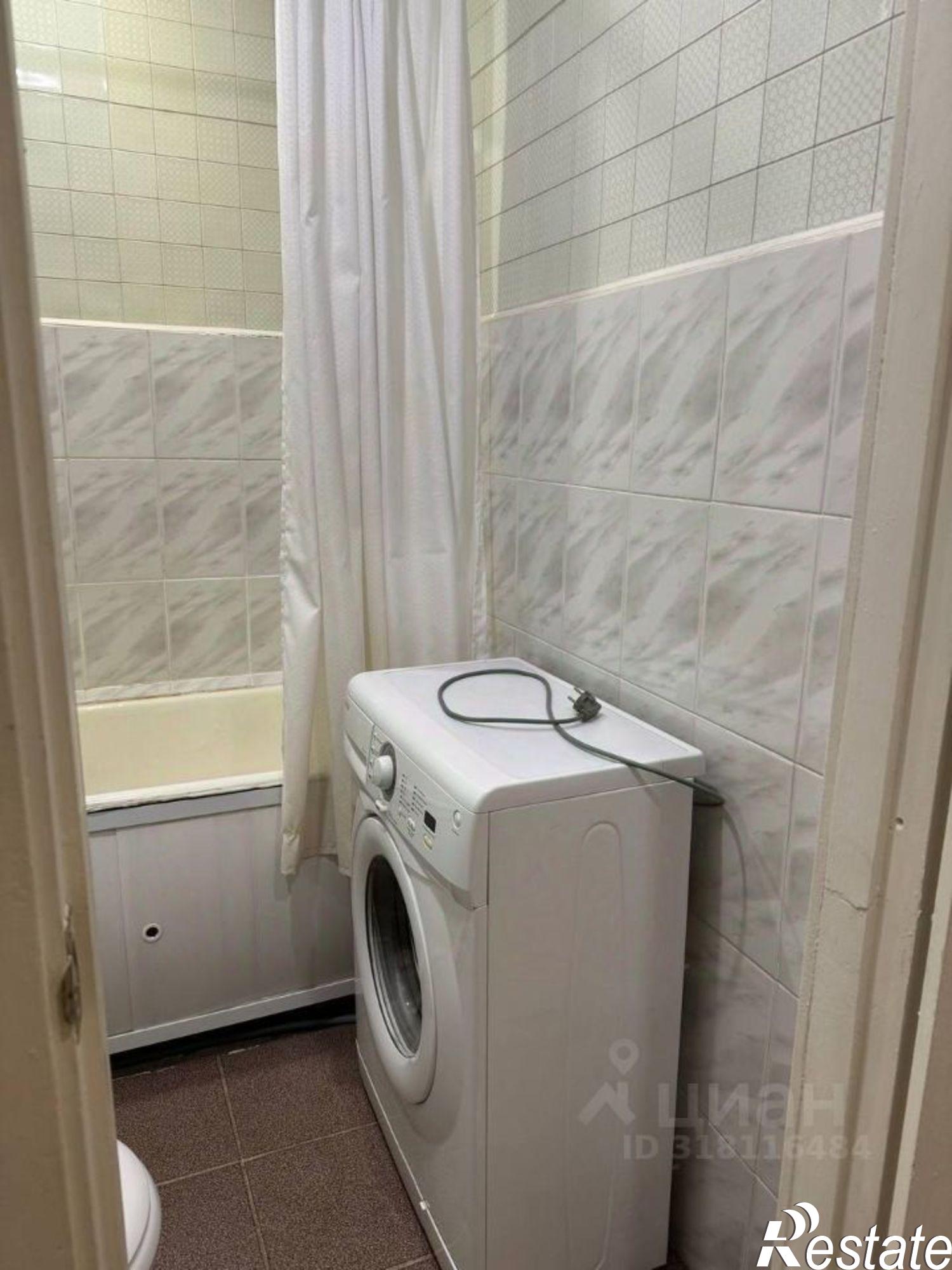 Сдать квартиру за 25 000 рублей на ул Короленко, 62