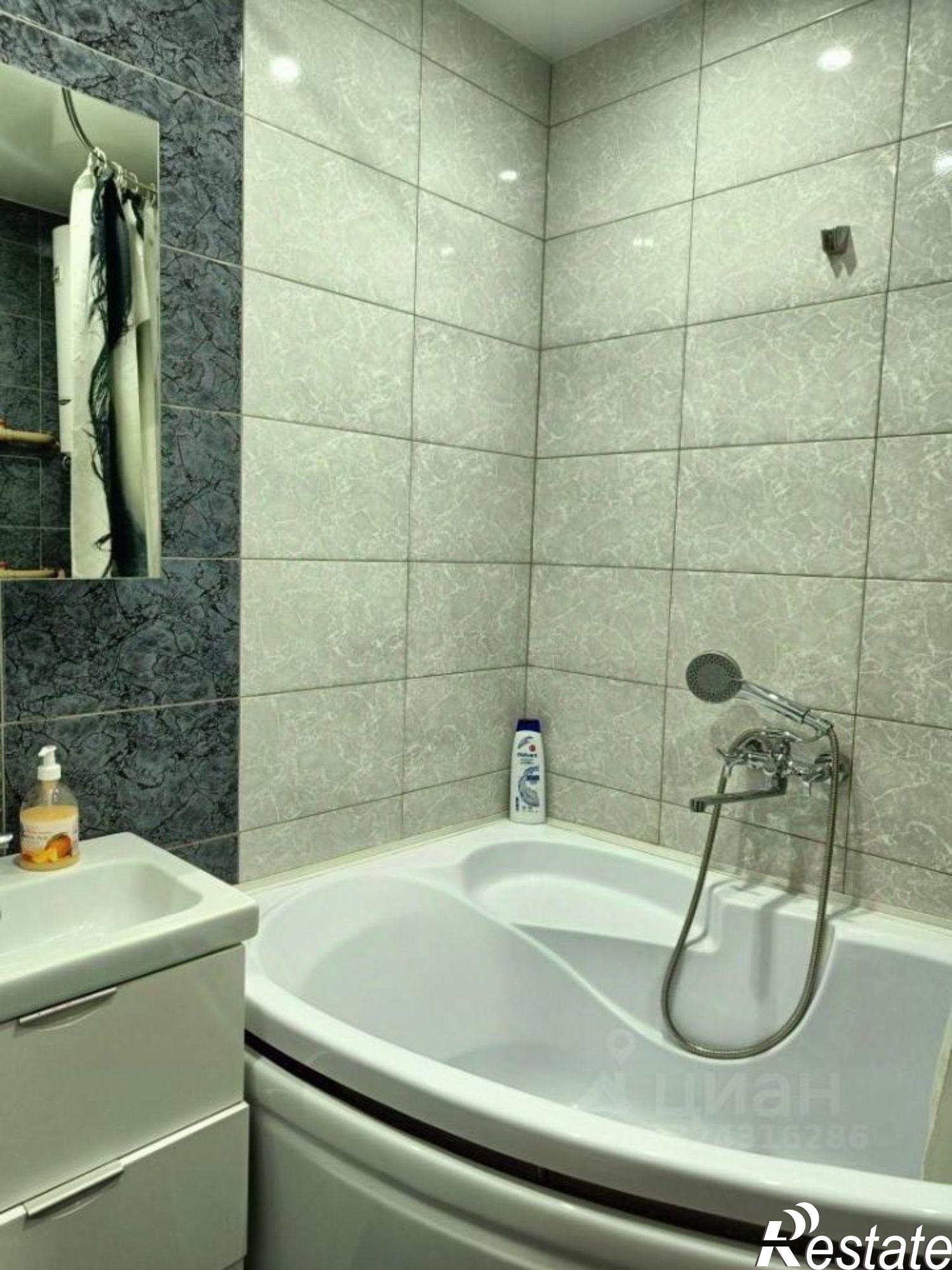 Сдать квартиру за 25 000 рублей на ул Чудненко, 92