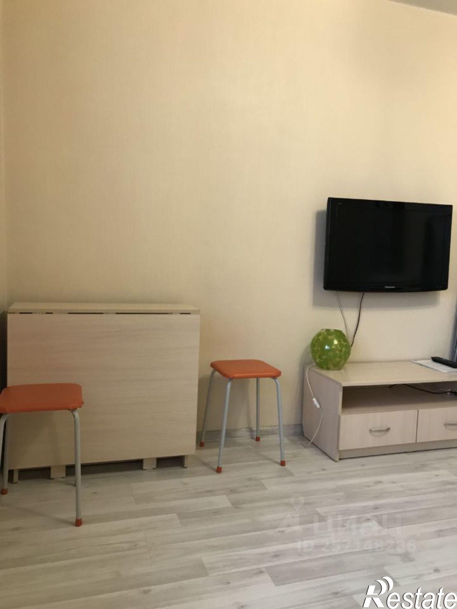 Сдать квартиру за 28 000 рублей на ул Западная 1-я, 55 1