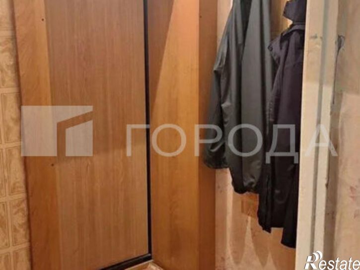 2-комн квартира пр-кт Калинина, 8а,  д. 8а