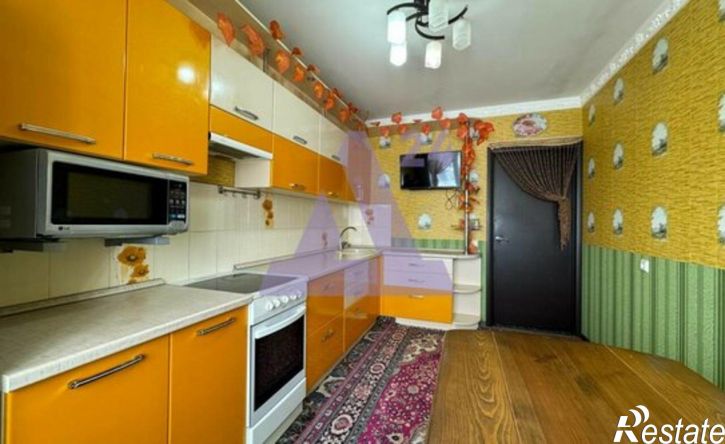 3-комн квартира улица Эмилии Алексеевой, 65,  д. 65