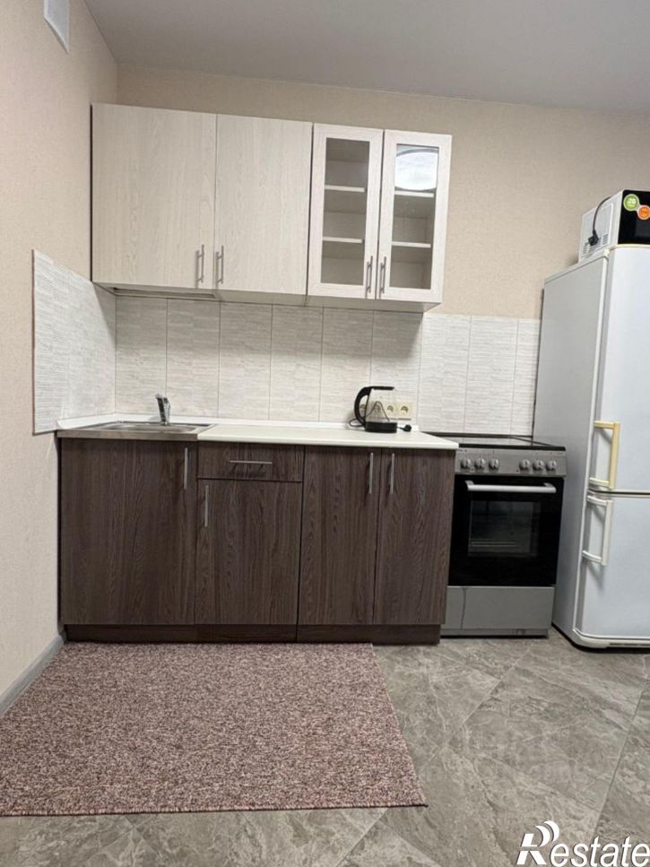 2-комн квартира 6-я Нагорная улица