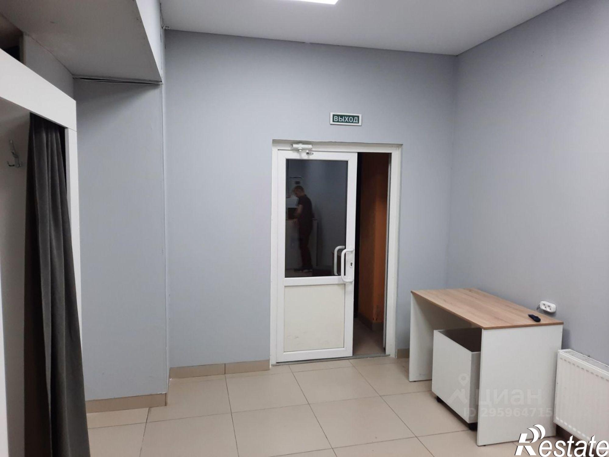 Купить помещение свободного назначения за 6 268 160 рублей на Комсомольский пр-кт, 80Е