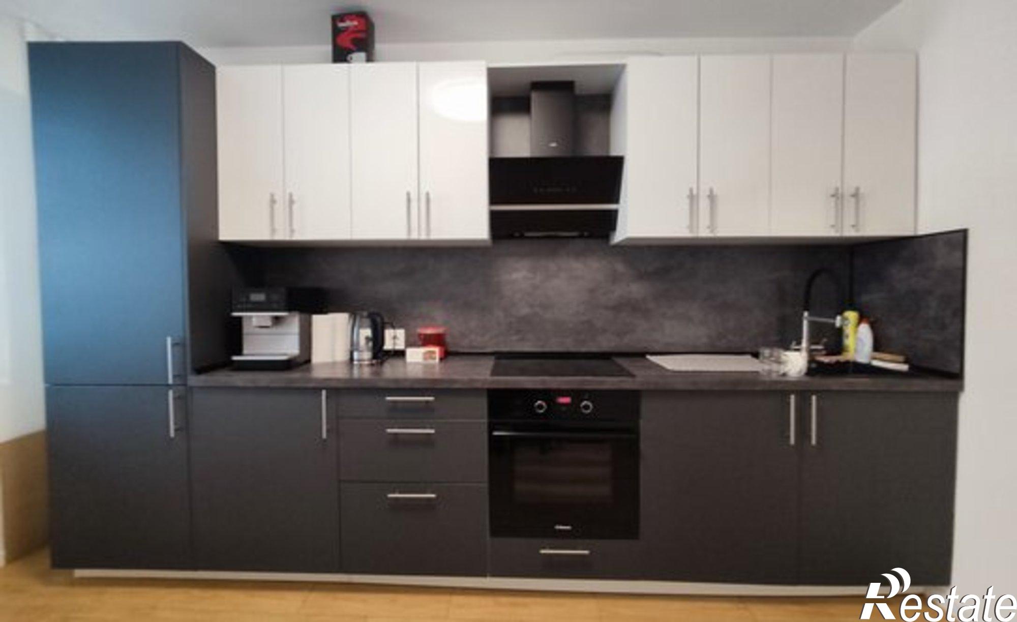 Купить квартиру за 8 900 000 рублей на Революционный пер, 120а