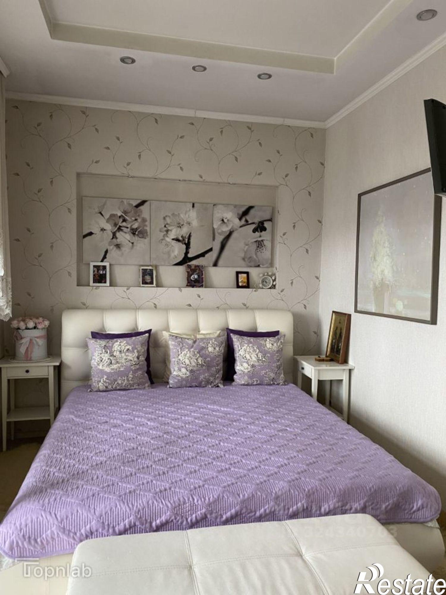 Купить квартиру за 12 000 000 рублей на ул Интернациональная, 97