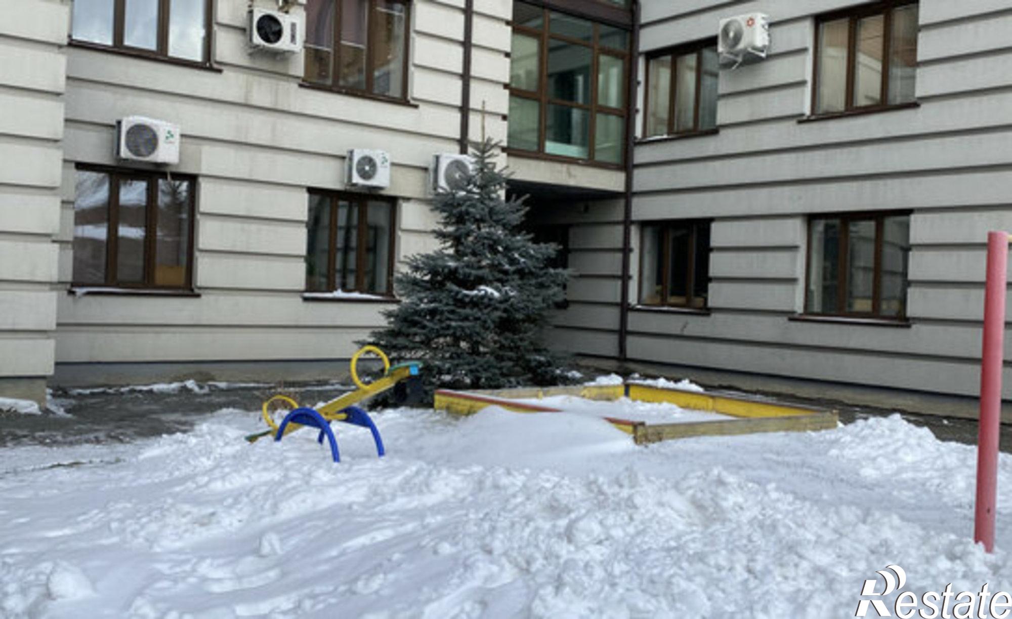 Купить квартиру за 12 000 000 рублей на Интернациональная улица, 97