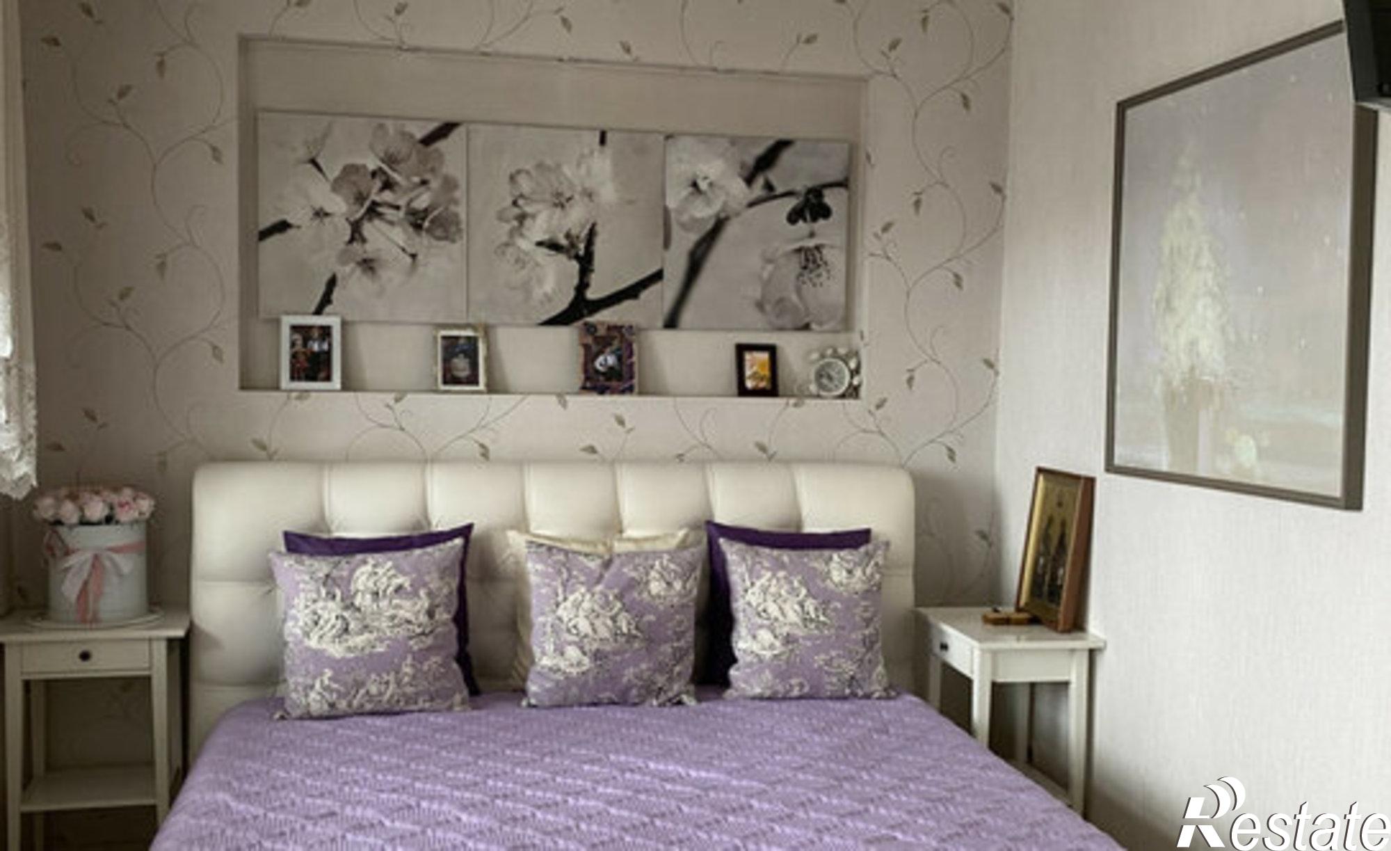 Купить квартиру за 12 000 000 рублей на Интернациональная улица, 97