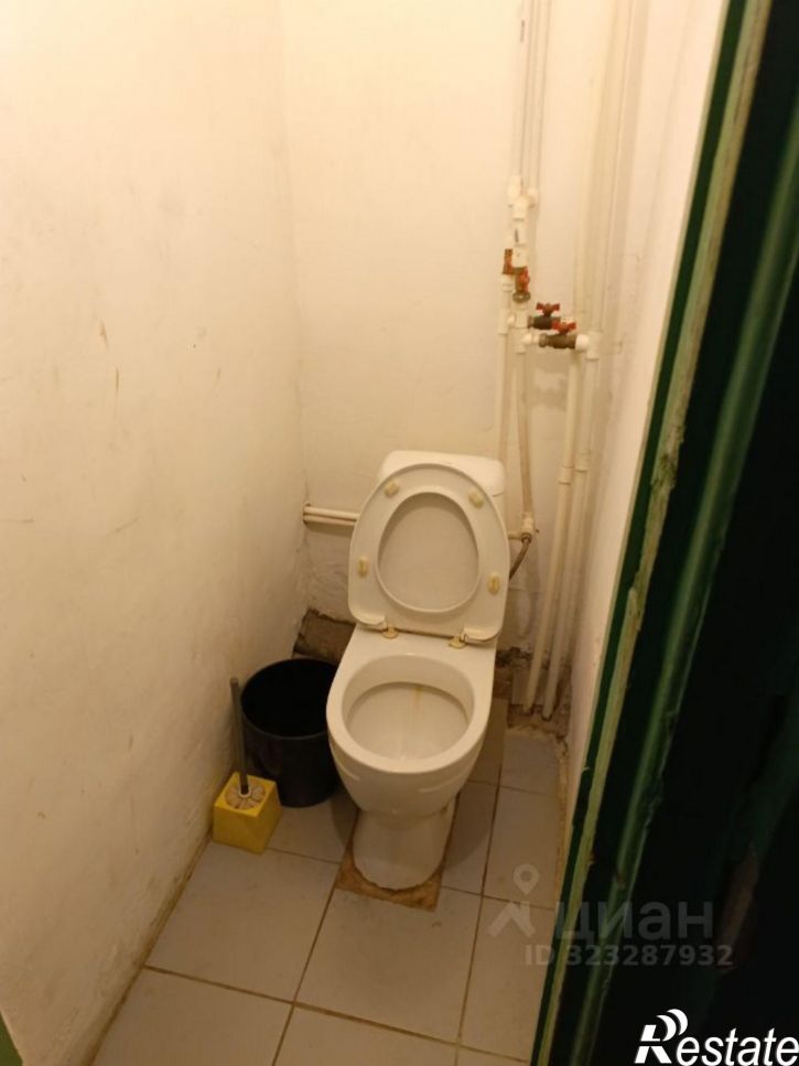 Комната улица Эмилии Алексеевой, 38,  д. 38