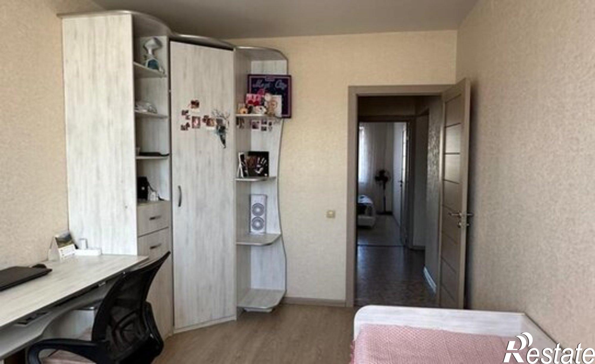 Купить квартиру за 9 400 000 рублей на ул Лазурная, 52