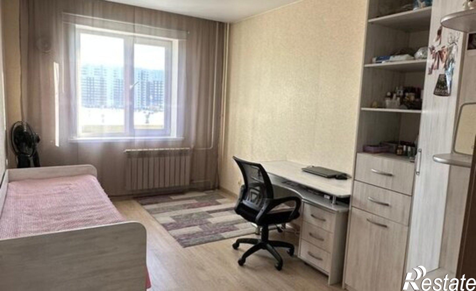 Купить квартиру за 9 400 000 рублей на ул Лазурная, 52