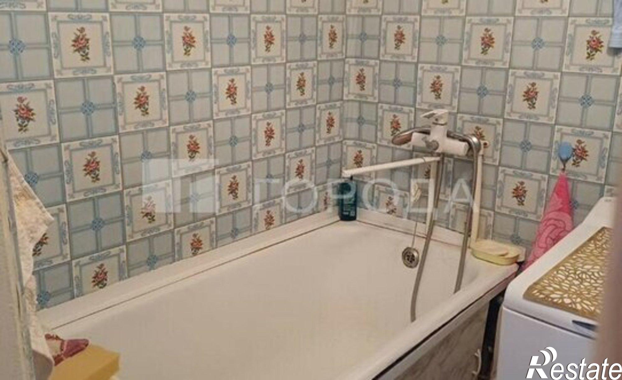 Купить квартиру за 5 200 000 рублей на улица Юрина, 230