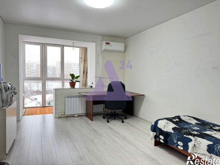 3-комн квартира улица Островского, дом 7