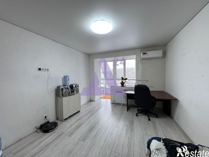 3-комн квартира улица Островского, дом 7