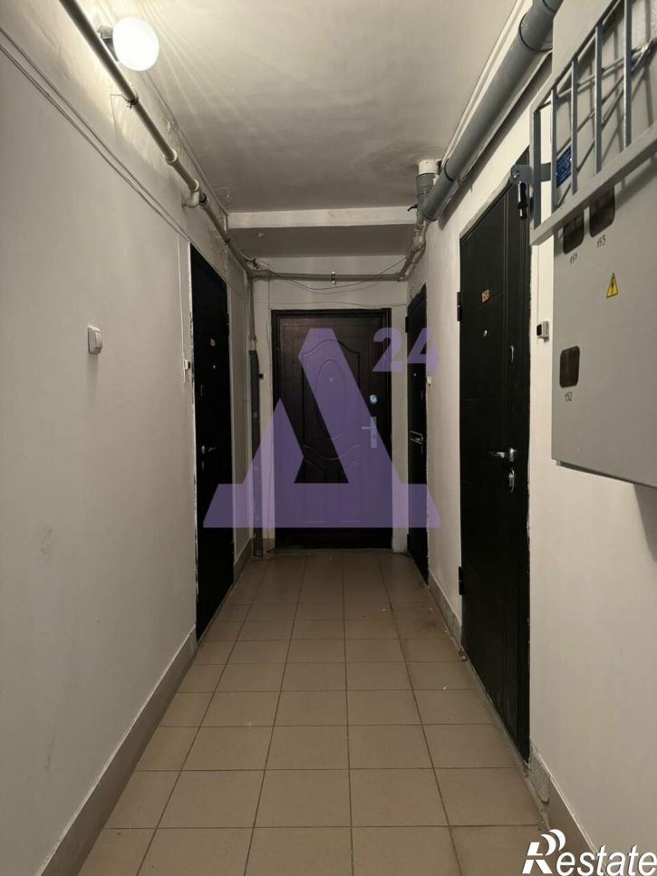 3-комн квартира улица Эмилии Алексеевой, дом 65