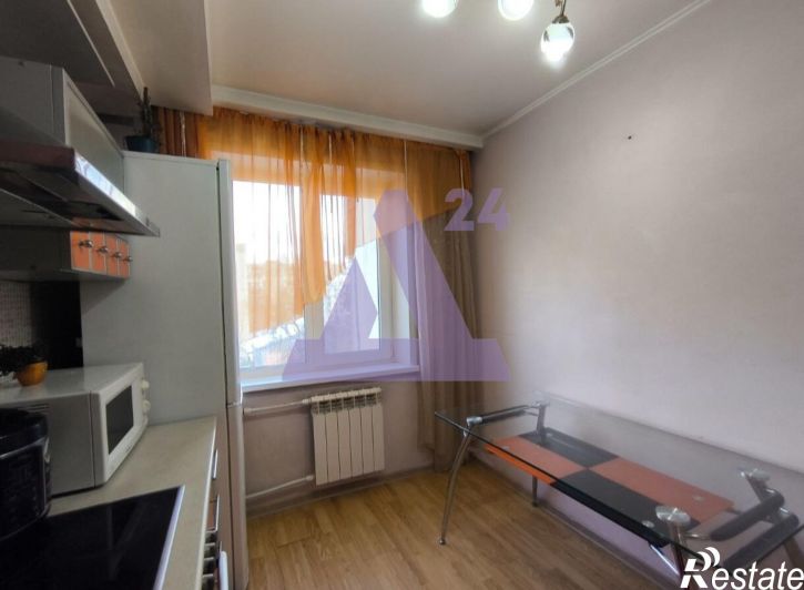 3-комн квартира улица Панфиловцев, дом 35