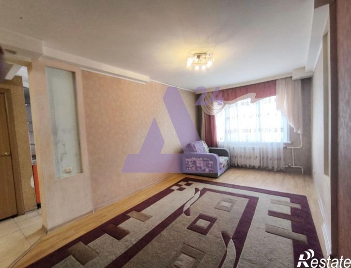 3-комн квартира улица Панфиловцев, дом 35