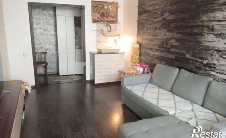 2-комн квартира улица Попова, 157,  д. 157