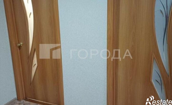 3-комн квартира улица Юрина, 230,  д. 230