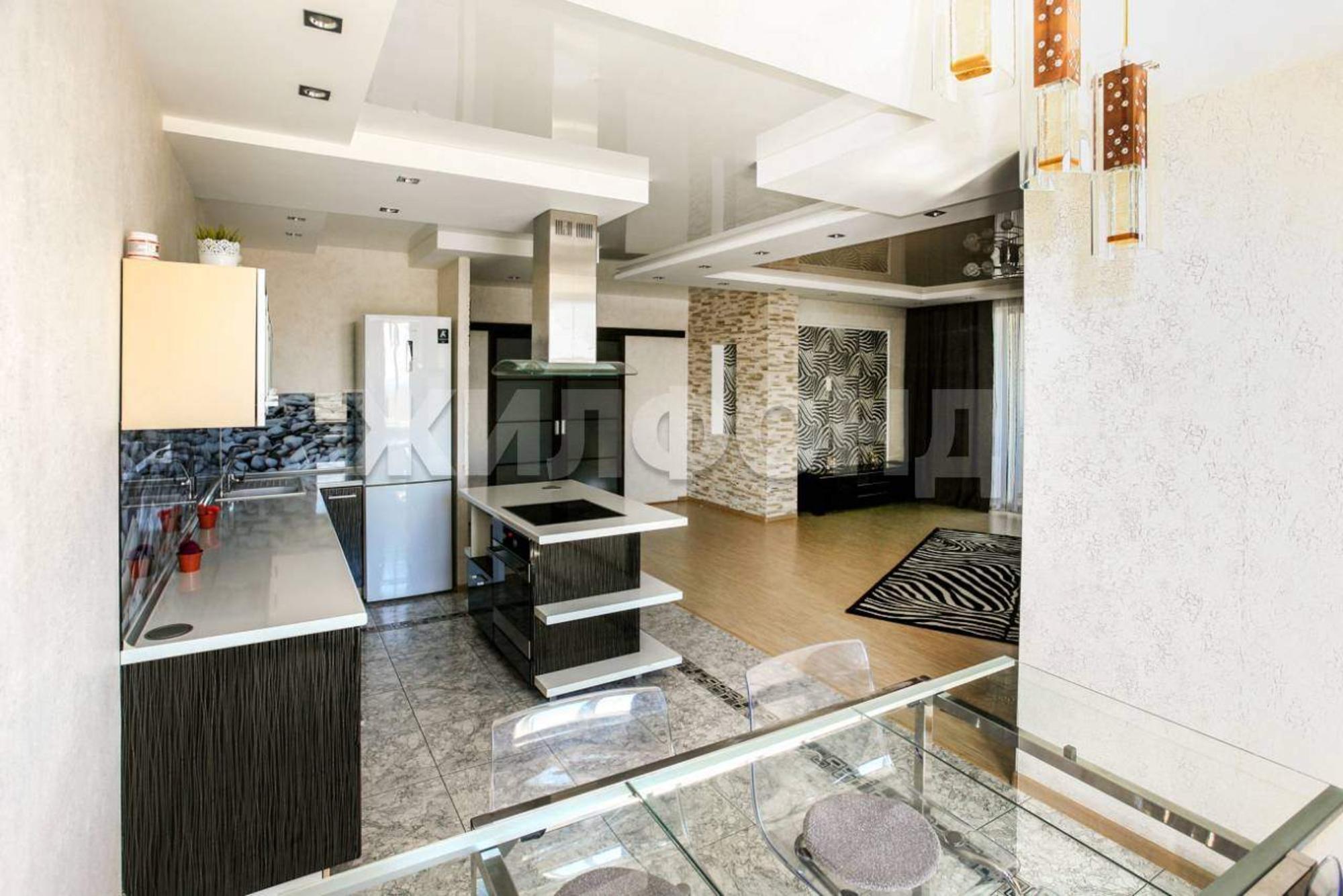 Купить квартиру за 16 950 000 рублей на Приречная улица, д.5