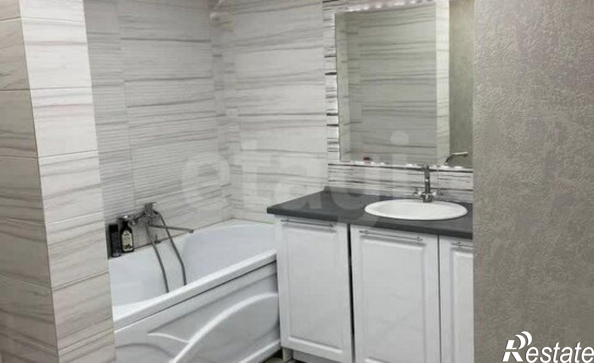 Купить квартиру за 7 290 000 рублей на ул Взлетная, 109