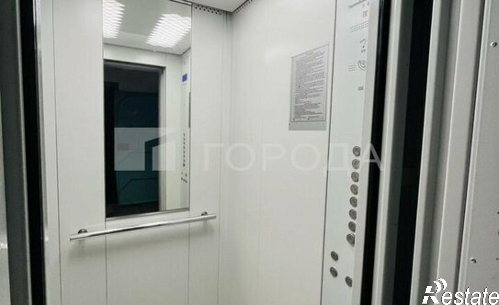 Купить квартиру за 3 500 000 рублей на ул Панфиловцев, 4А 1