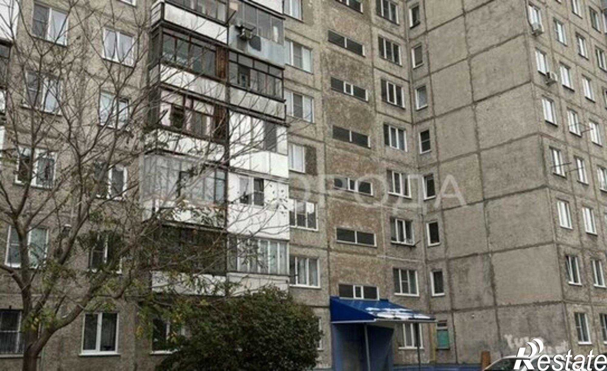 Купить квартиру за 3 500 000 рублей на ул Панфиловцев, 4А 1