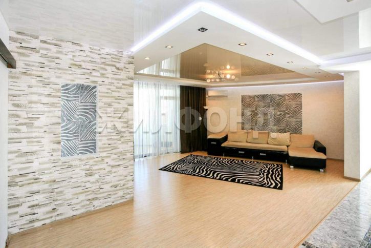 3-комн квартира Приречная улица, д.5