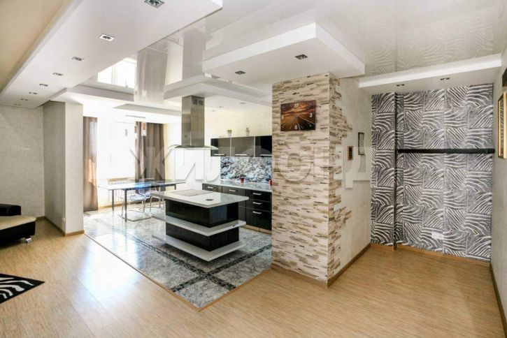 3-комн квартира Приречная улица, д.5