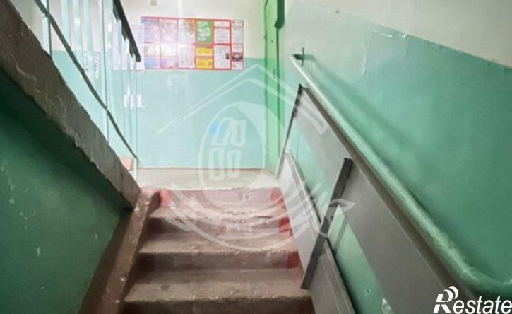 2-комн квартира улица Юрина, 246,  д. 246