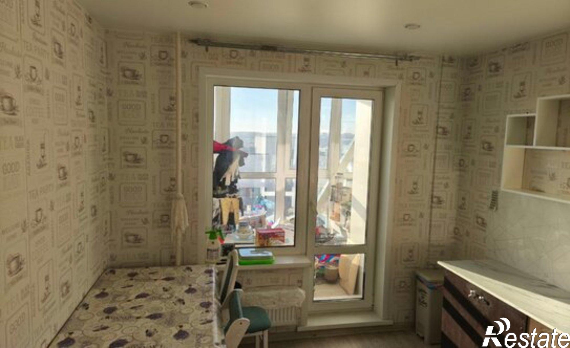 Купить квартиру за 8 200 000 рублей на Молодёжная улица, 136