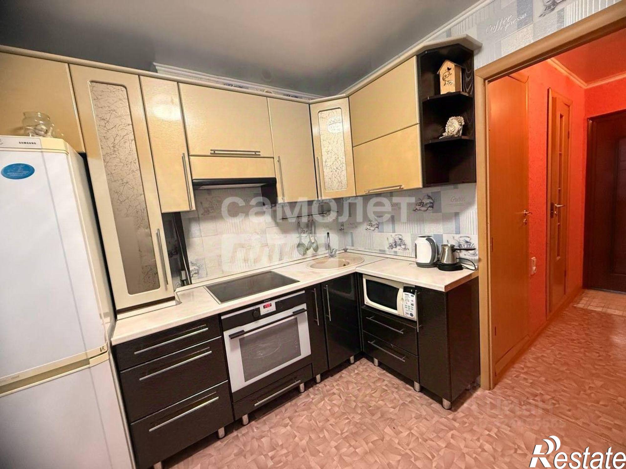 Купить квартиру за 6 300 000 рублей на улица Попова, 127