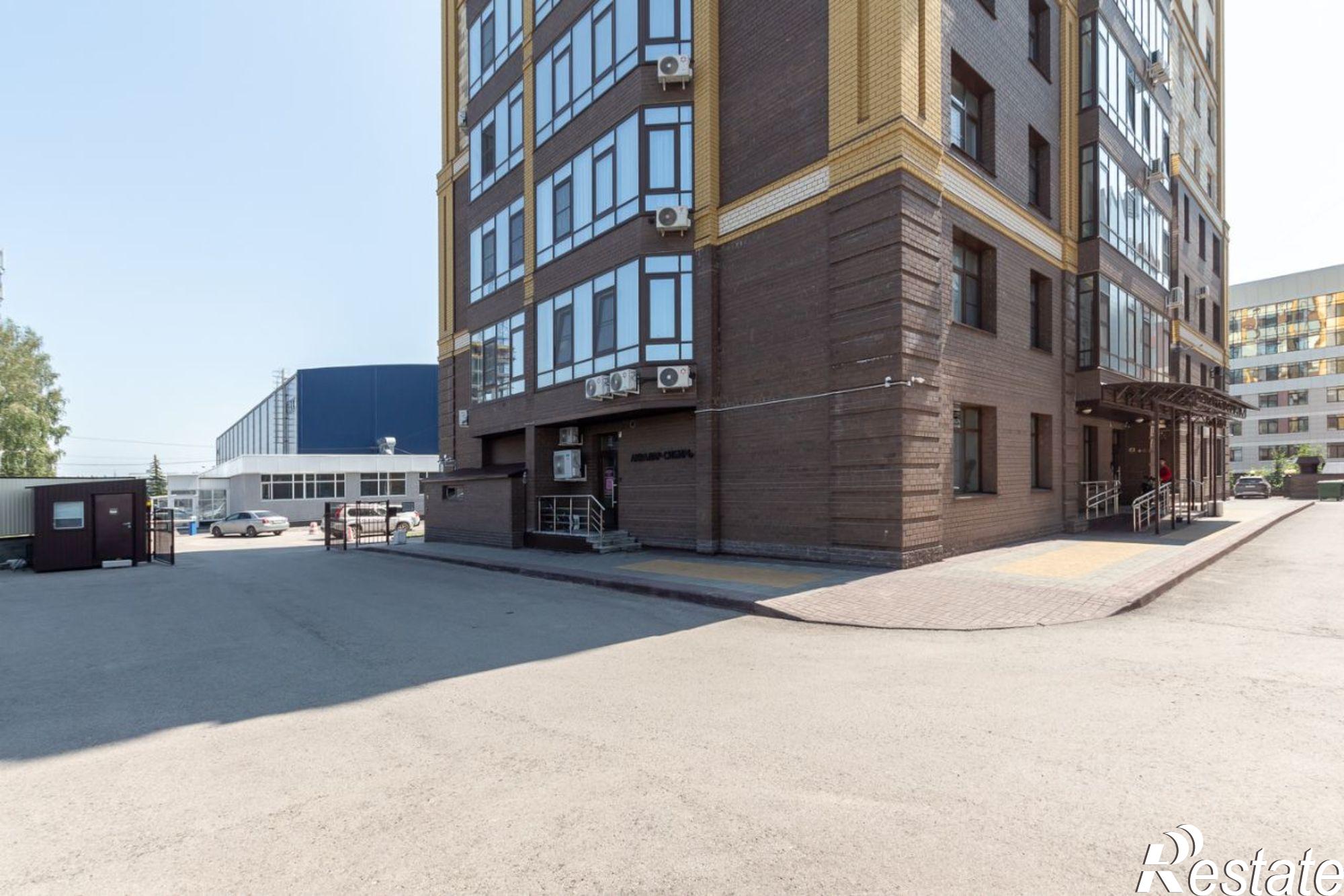 Купить квартиру за 18 000 000 рублей на ул Мерзликина, 8