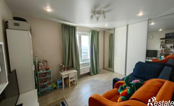 2-комн квартира Молодёжная улица, 136,  д. 136