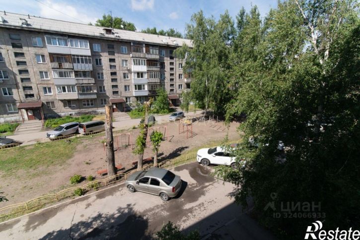 2-комн квартира улица Чкалова, 32,  д. 32