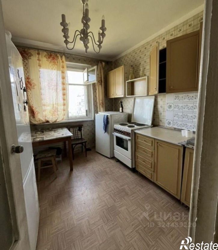 1-комн квартира ул Веры Кащеевой, 3,  д. 3