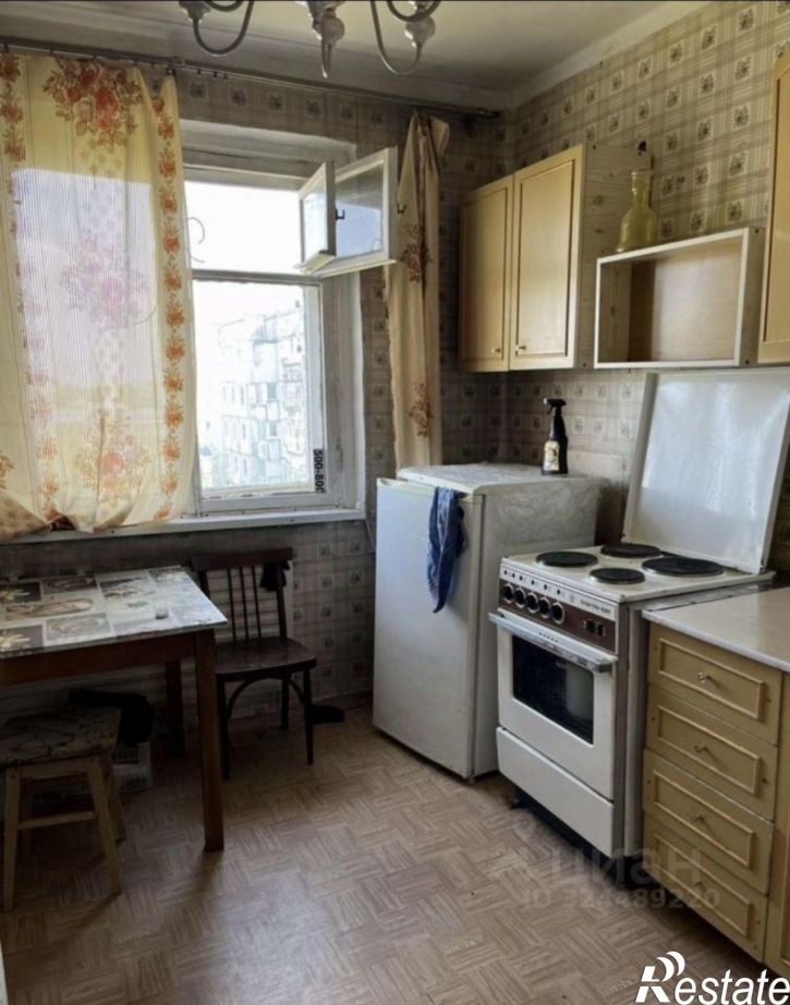 1-комн квартира ул Веры Кащеевой, 3,  д. 3