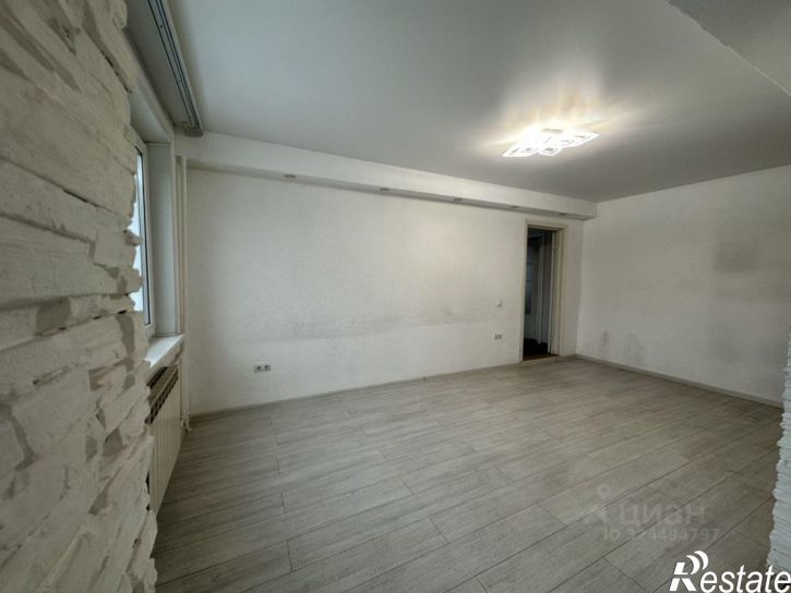 3-комн квартира ул Монтажников, 5,  д. 5