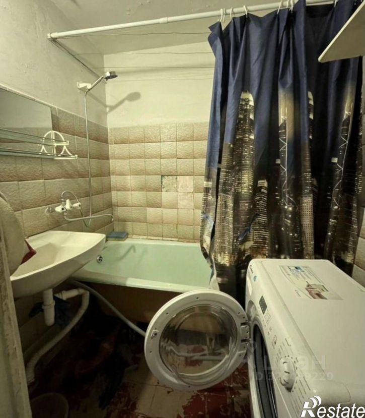 1-комн квартира ул Веры Кащеевой, 3,  д. 3