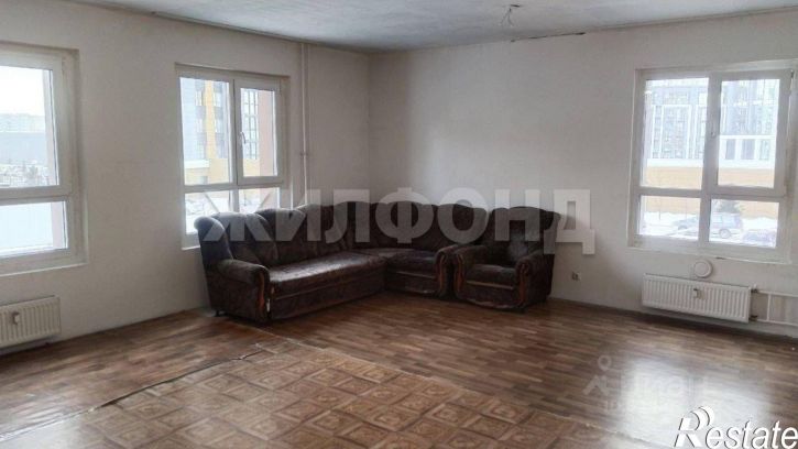 3-комн квартира улица Солнечная Поляна, 85,  д. 85